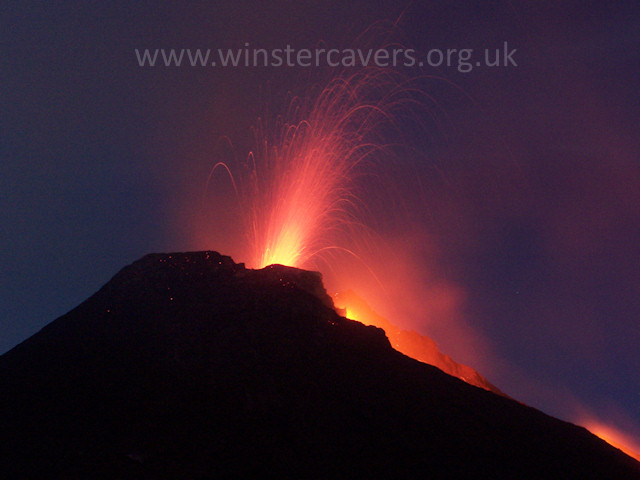 2006 Etna eruption - South East crater at night