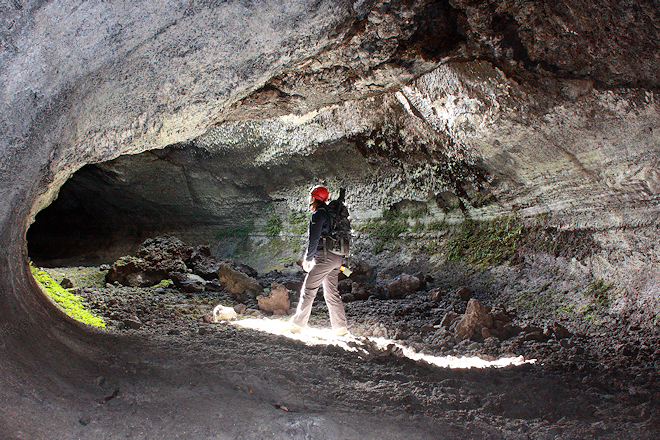 Grotta Dei Lamponi, Raspberry Cave, North flank, Mount Etna, Sicily